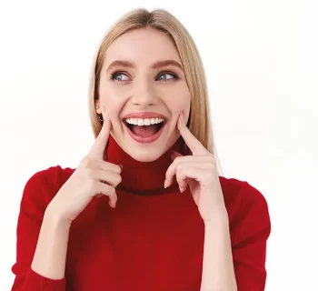 How Teeth Whitening Improves Your Smile and Oral Health